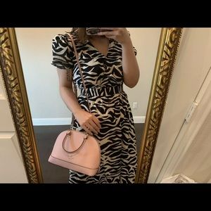 Coach Crossbody bag💕Pink color💯Leather